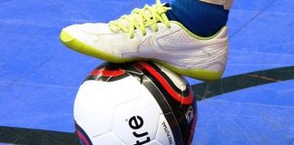 Гласинац остаје у елити