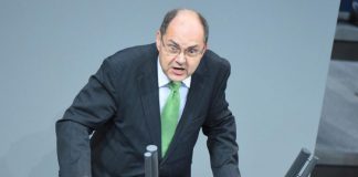 Шмит поништио Закон о непокретној имовини Српскe