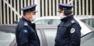 Четри напада пушкама и бомбама на ткз.Полицију Косова на сјеверу