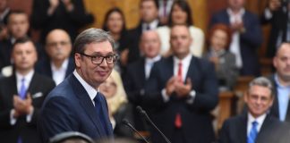 Вучић положио заклетву: Чуваћу мир, стабилност и Космет!