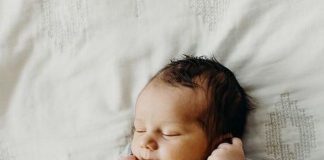 У Источном Сарајеву рођена једна беба – ГЛАС РЕГИЈЕ.057