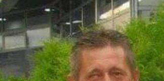 Драган одбио да склања слике убијених Срба, међу којима је и његова малољетна сестра – ГЛАС РЕГИЈЕ.057