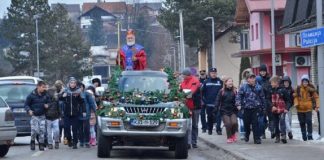 Улицама Сокоца биће уприличен симболичан пролазак Светог Николе кроз град – ГЛАС РЕГИЈЕ.057