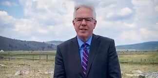 Амбасадор САД посјетио локалитет са стећцима код Сокоца – ГЛАС РЕГИЈЕ.057