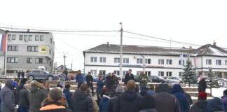 Одржан протест пољопривредника у Сокоцу – ГЛАС РЕГИЈЕ.057