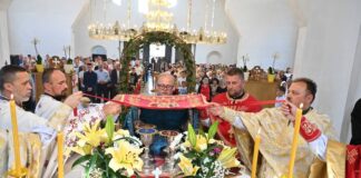 Храм у Палама обиљежио крсну славу – 057.гр