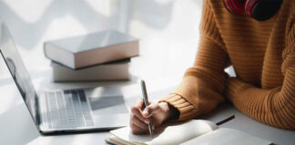 Студенти и ђаци злоупотребљавају модерне технологије зарад оцјене – 057.ГР